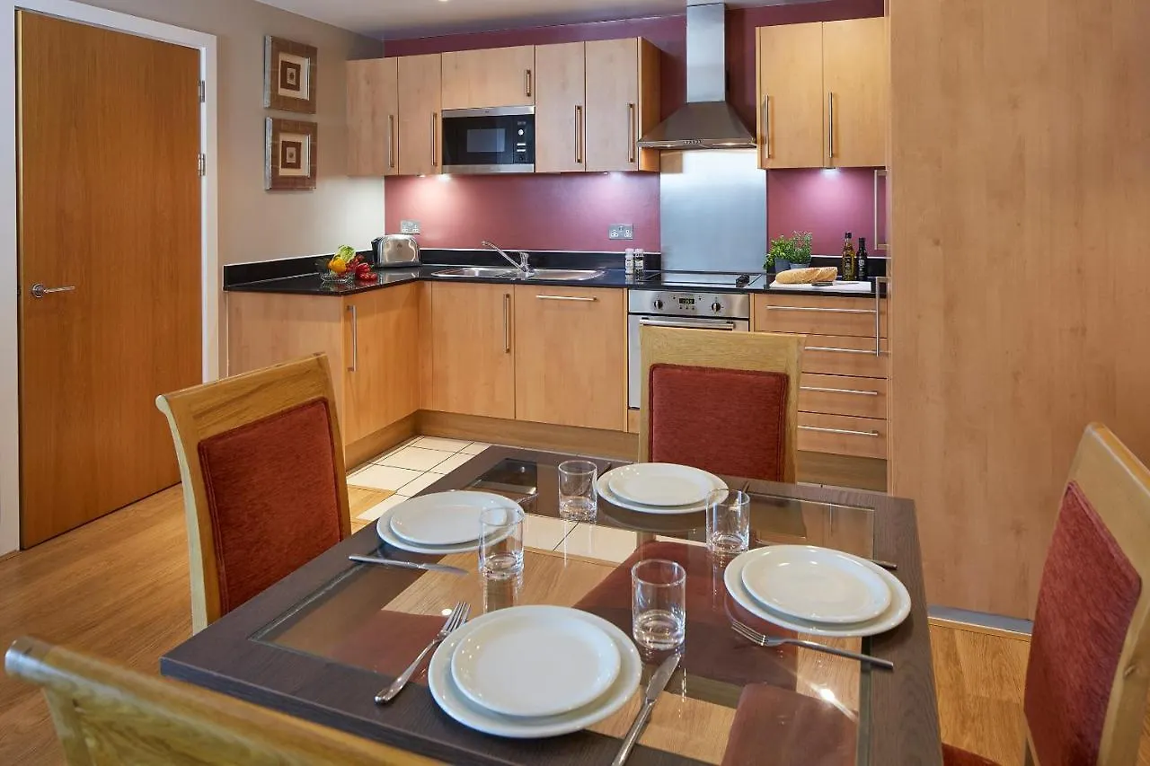 Marlin Apartments London Bridge - Empire Square 4*,